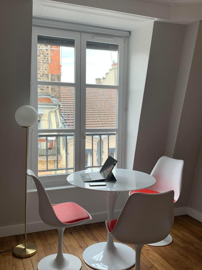 Celect'In Lyon Suites Climatisees Skyview Εξωτερικό φωτογραφία